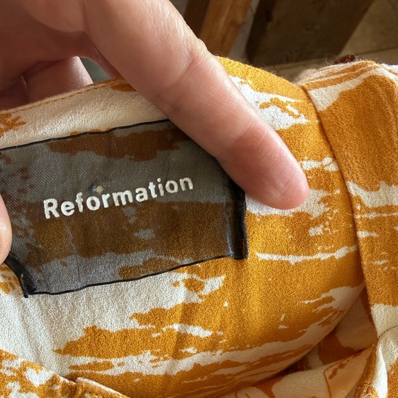 Reformation dress - Picture 6 of 7